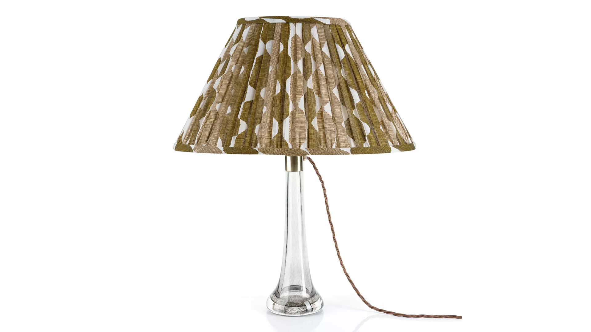 alt="fermoie beige oval lampshade"