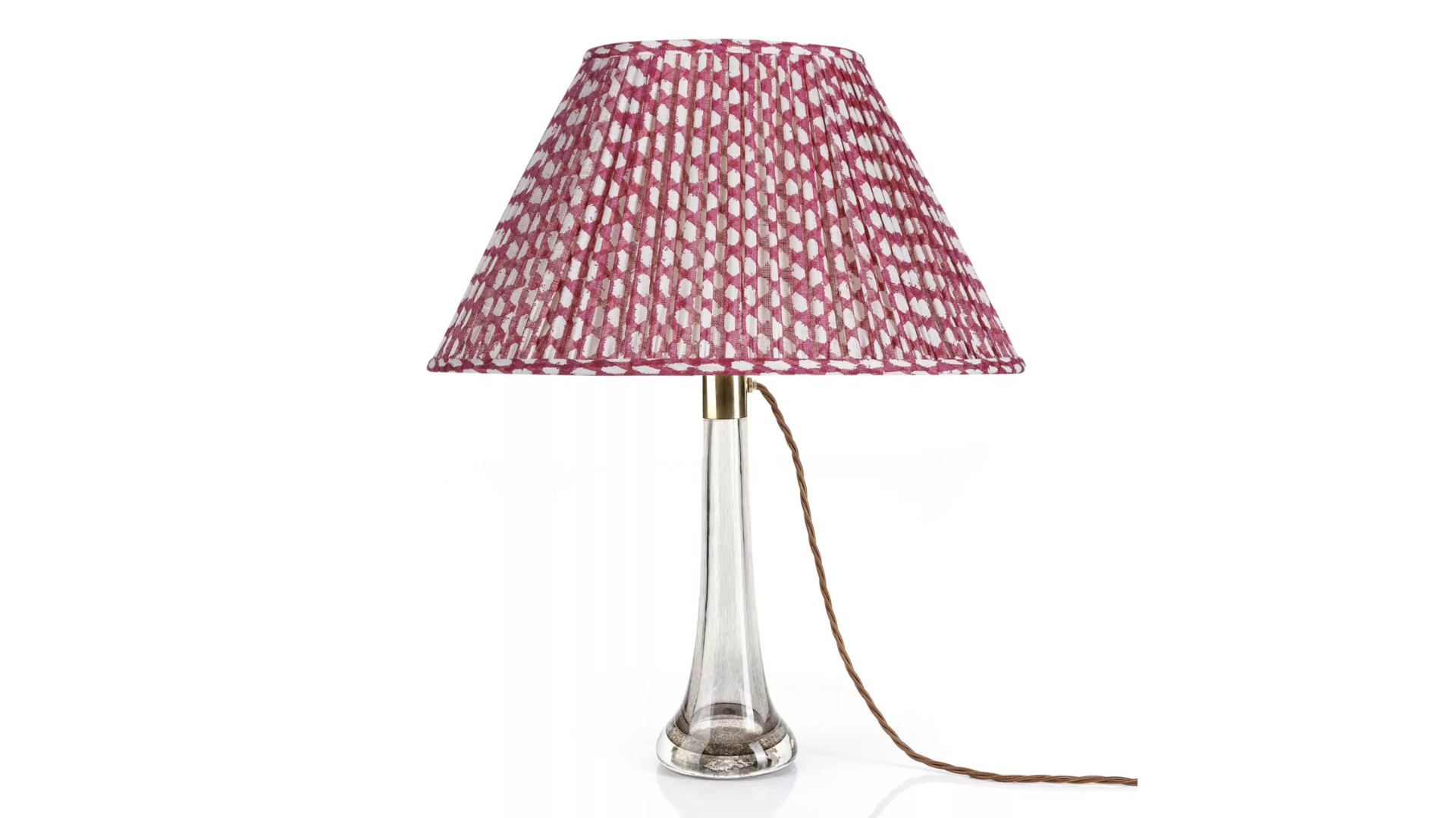 alt="fermoie fuchsia oval lampshade"